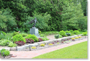 Hiland Cottage Memorial Garden