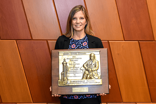 Michele Cote, Ph.D., wins the American Public Health Association’s 2020 John Snow Award