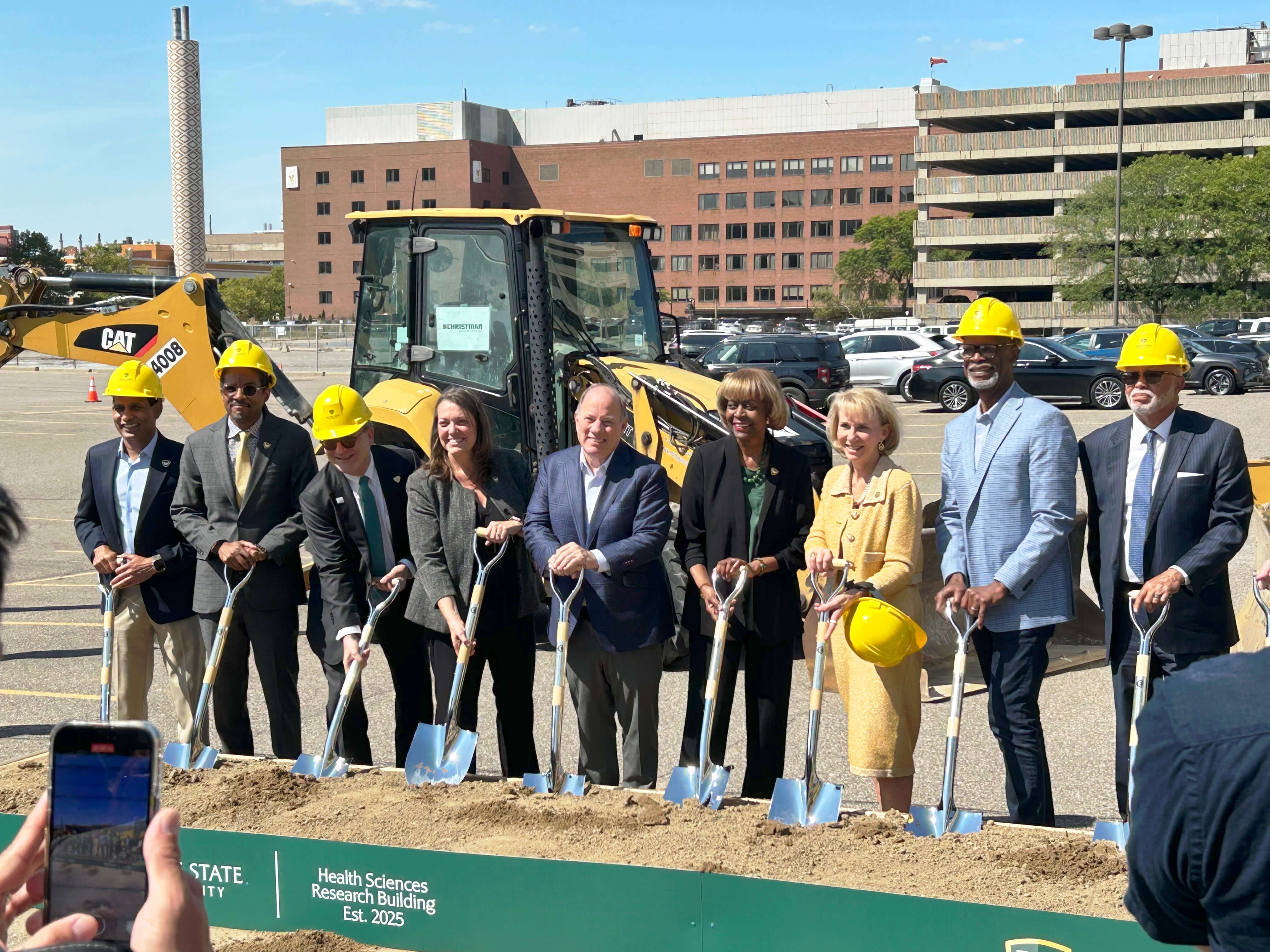 Groundbreaking of the new Health Sciences Research Building at Wayne State University.