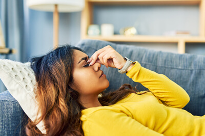 woman with headache