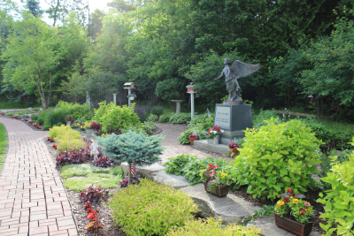 gardens at Hiland Cottage