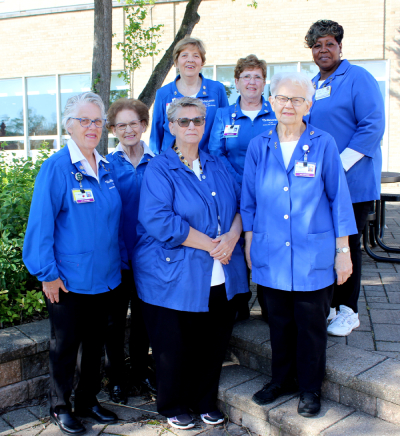 Team of volunteers at McLaren Flint
