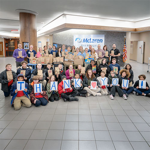 Bay City Academy Delivers Messages of Kindness to McLaren Bay Region Nurses